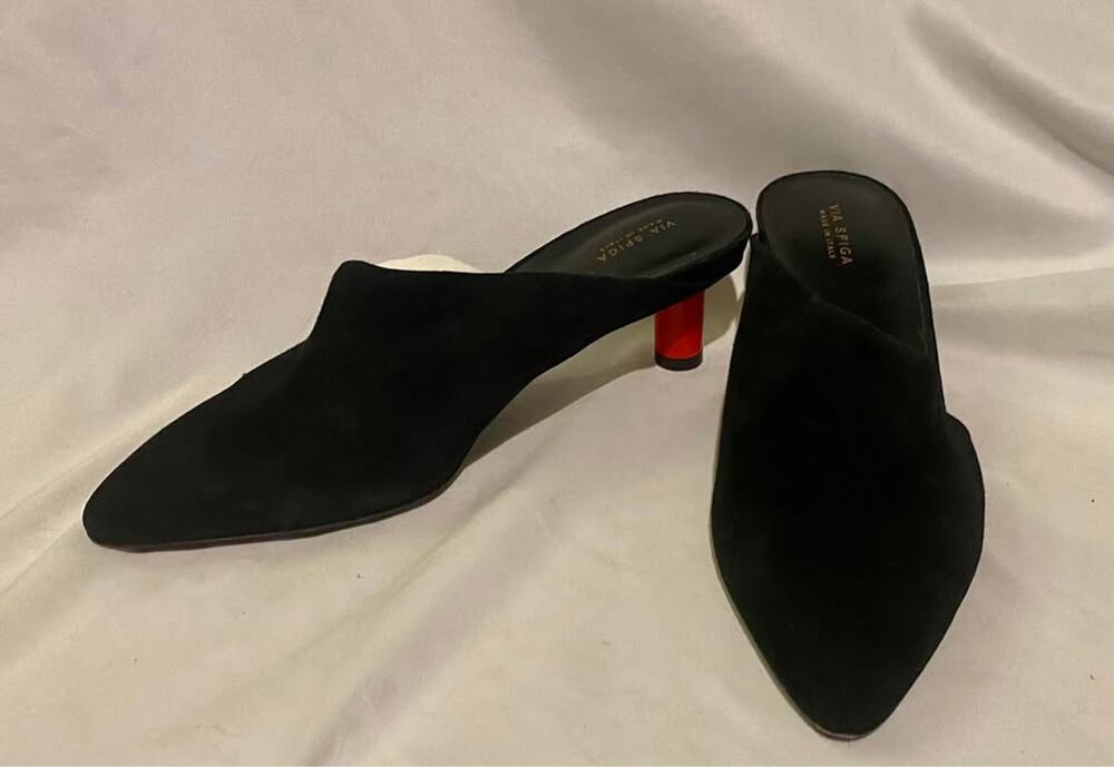 Via Spiga Freya Black Asymmetrical Pointed Toe Mules Size 7.5.5